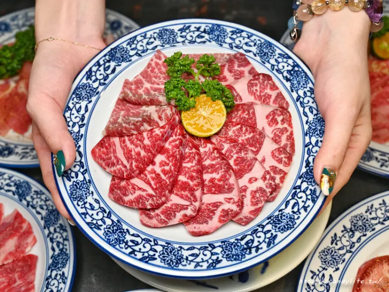 台中必吃燒肉推薦！除了套餐，單點燒肉只要120元起，還有多款外面吃不到的中式料理～