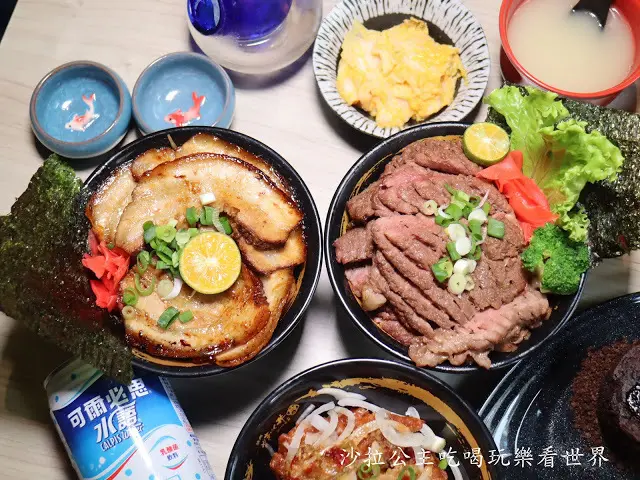 基隆美食『牛丁次郎坊(基隆廟口店)』最強燒肉屋台x丼飯/免費雞湯喝到飽