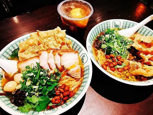 ||吃。台北|| 小螺波螺螄粉 視覺味覺都很豐富的酸辣享受