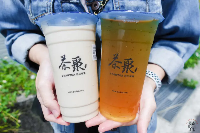 台南東區飲料 東寧路「茶聚」，點無糖也回甘好喝的原味茶，推薦有台灣綠茶韻味的霧丘陵熟系列！ - 丁Dingの吃貨日常