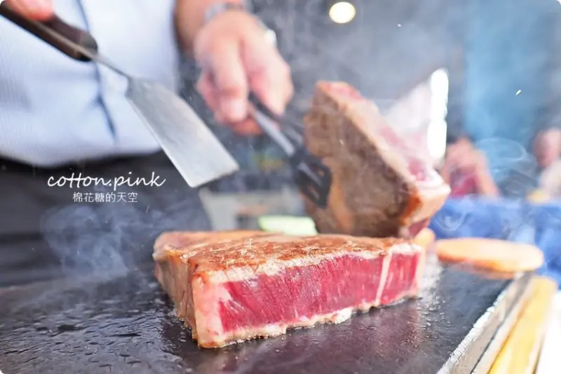 平實花費超豐富吃到飽大享受！台中大里鼎岩牛排高溫石板直接上桌烤牛排！ - 棉花糖的天空