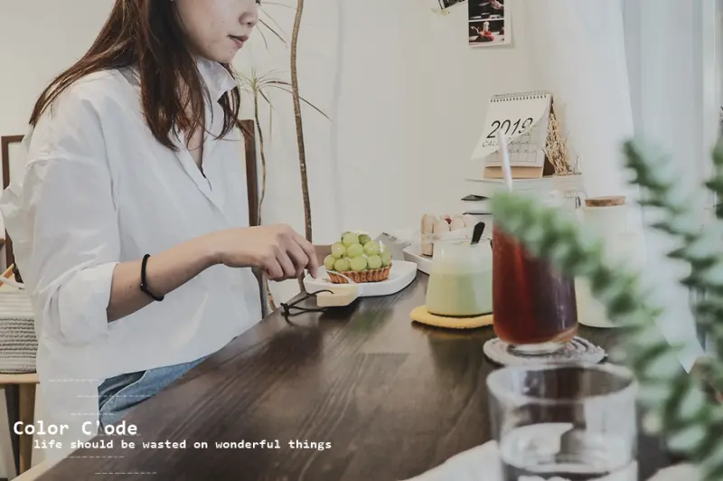 還回味古典藝術的曾經，下一秒淪陷在甜點派對裡｜Color Code凱莉小姐