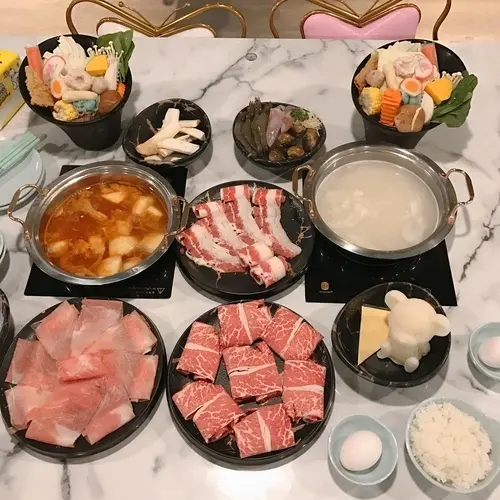 🍄嗑火鍋-EAT HOT POT 臺北美食-西門站 -eateatforfun