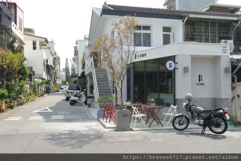 8豆珈琲｜晴光美感迷人轉角咖啡館【台中市】