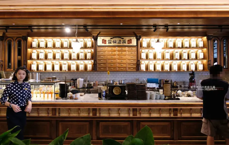 台中西區│永心鳳茶勤美誠品店-最美台式沙龍茶館，展店台中勤美誠品綠園道 - 藍色起士的美食主義