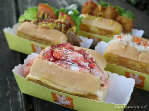LoRo George 樂洛│不必花大錢也能吃到現做新鮮龍蝦入料的龍蝦三明治，還有料多到不行的蟹肉堡也超激推！