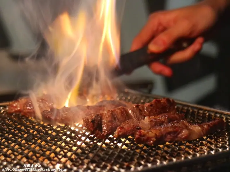 【台北大安區】東區燒肉『火之舞蓁品燒和牛放題』東區美食/216巷燒肉吃到飽/捷運忠孝敦化