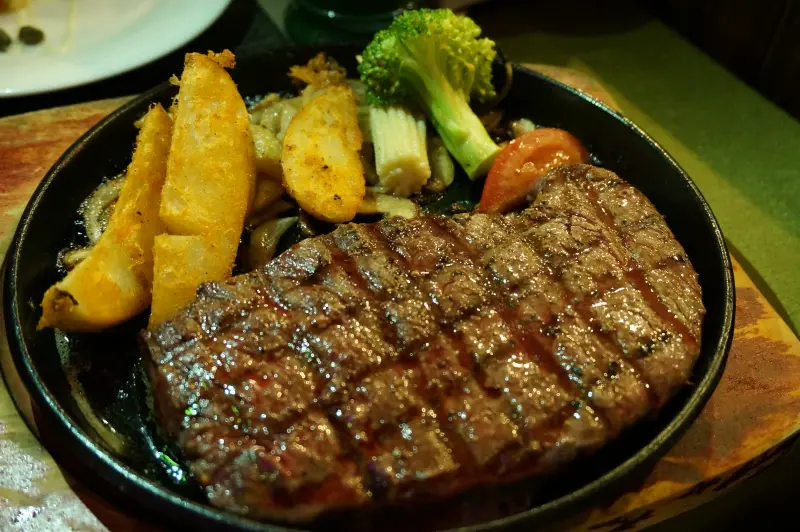 [美食]快來冰河吃大餐囉～  北極光創意料理