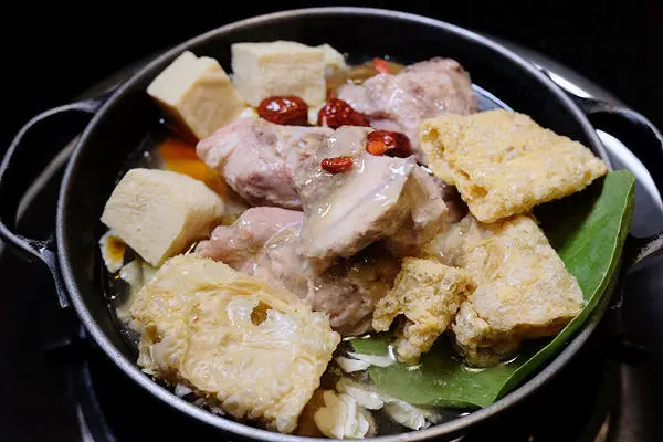 神保町燒肉竹北店.燒烤吃到飽.日式料理.生魚片.火鍋.竹北光明一路.同事聚餐家族聚會推薦