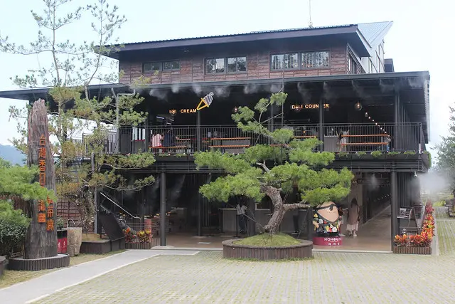 南投美食｜Hohocha喝喝茶-台灣香日月潭紅茶廠，南投熱門景點超吸睛