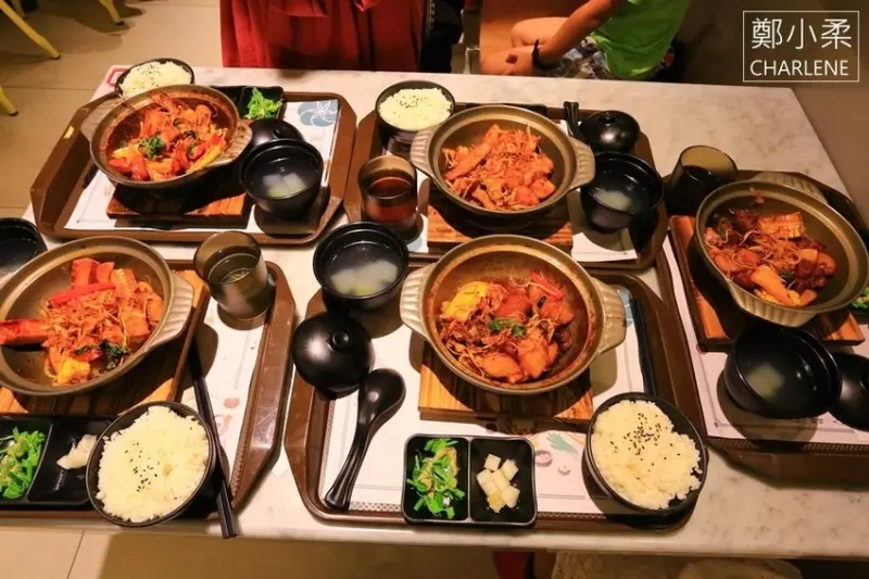 【台北中山】品三杯－美麗華百樂園‧美食街B1，全新品牌‧新開幕！平價好吃180元套餐，白飯、飲料無限量供應(邀約)