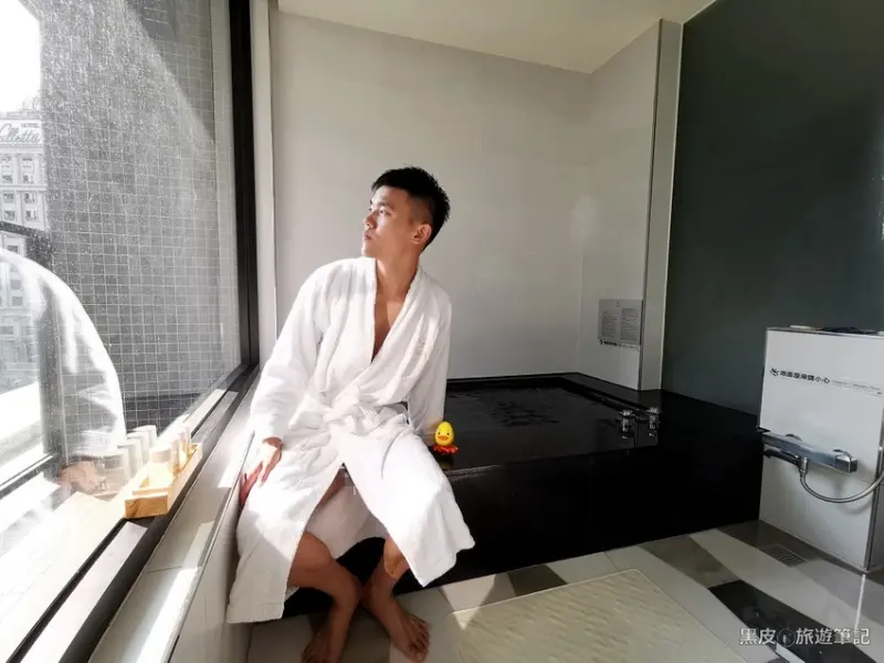 宜蘭礁溪溫泉推薦。築闊礁溪渡假飯店│親子天空景觀戲水池，在房間享受兩人的泡湯時光 - 黑皮的旅遊筆記