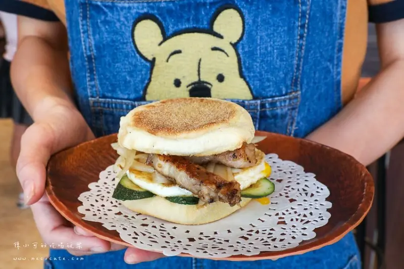 可愛店貓、媽媽手作料理、平價不限時咖啡館推薦！三重緣。咖啡yuan