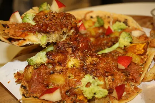 【台北下午茶推薦】Miss Rose Cafe - 低調奢華的咖啡廳搭配異國蔬食料理,超適合與好姊妹聚餐聊天 @東吃東吃到處吃