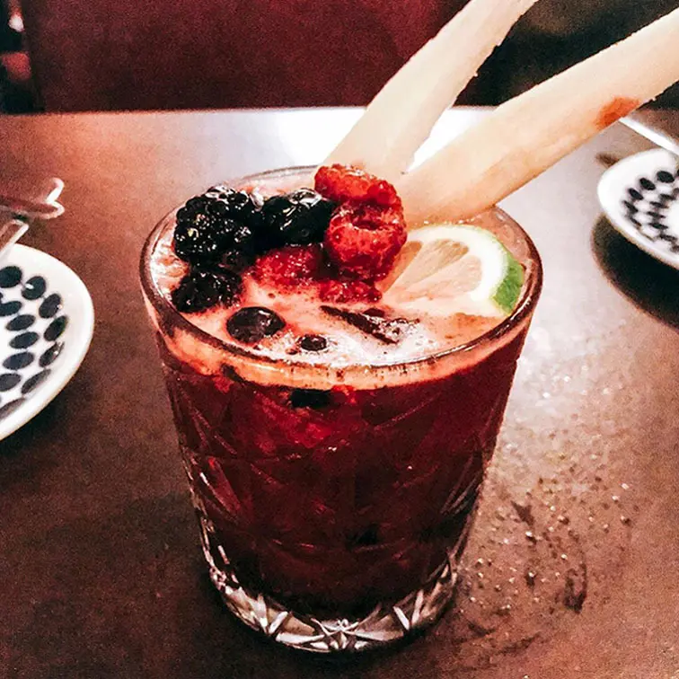 【台北酒吧⎪南京復興】F Gallery by A Train：A Train系列新據點，不同以往的運動餐酒新魅力