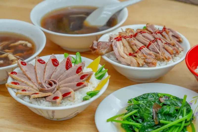 鐘予原味 當歸鴨X魔王 新北板橋 是一碗來自對親人的思念 隱藏版玫瑰鴨肉飯 當歸湯甘甜順口 板橋鴨肉飯推薦 捷運府中站 內文有店家資訊