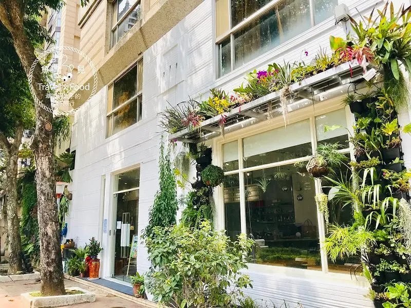 Vittaria Café 書帶蕨｜植栽、飲食與生活～甜點門外漢，用心好味道 @ 魚兒 x 牽手明太子的「視」界旅行