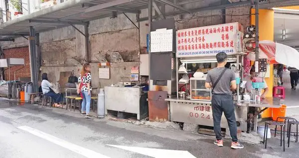 【台北美食】30年老麵攤-吃過都會讚不絕口的肉圓小吃店