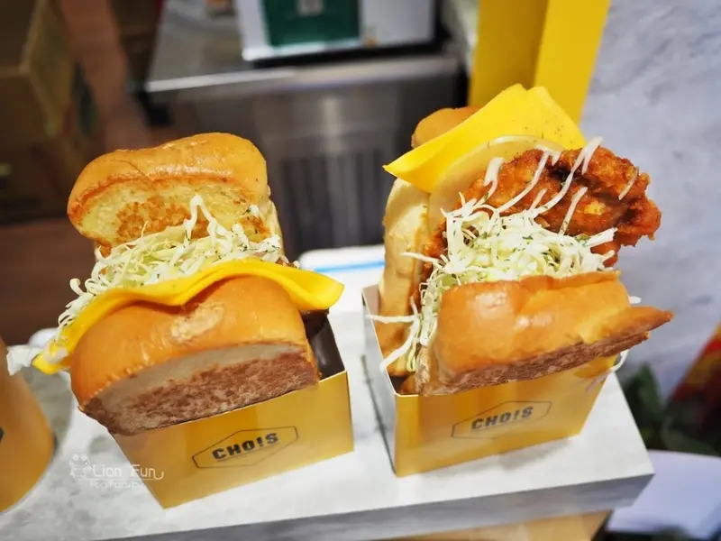 台北大安早午餐｜丘一司早午餐大安店。大安捷運站新開幕鮮奶西多士與薯餅起司蛋餅！