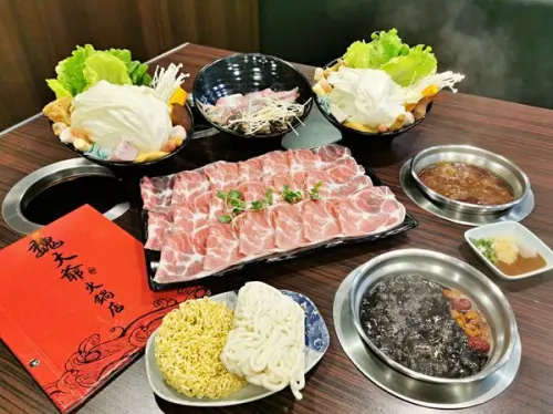 【美食】新北蘆洲「魏大爺火鍋店」捷運三民高中站火鍋，客製化選餐獨享、聚餐都沒問題!