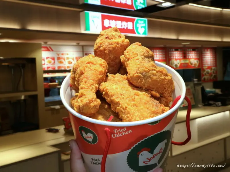 拿坡里炸雞第五間分店在台中！台中首間店竟然在這裡！