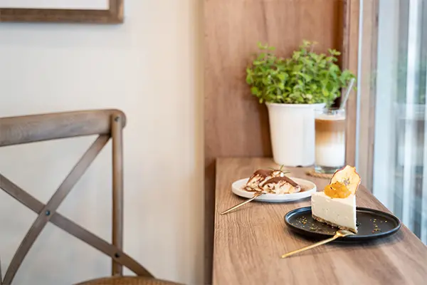 高雄，鹽埕區 | ﻿﻿﻿﻿﻿﻿﻿﻿存在甜點。長大後的世界，苦與甜並存著 |