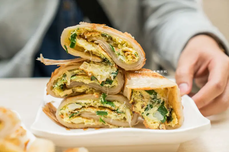 台北必吃千層手工蛋餅|天母豆漿店 巨無霸香酥蛋餅、天母早餐、蛋餅控、台北必吃早餐