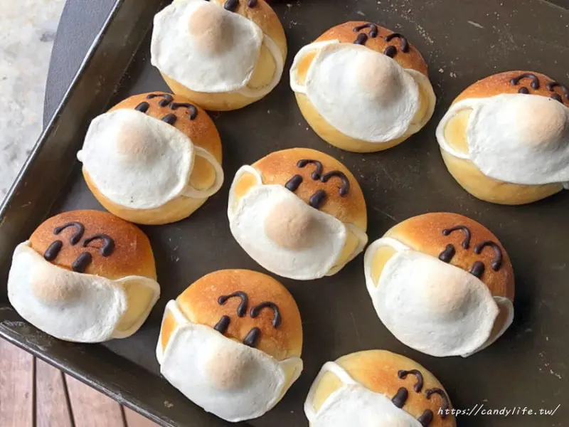 這裡口罩不用排隊！旅禾泡芙之家推出口罩超人，內餡好吃不甜膩，每日限量～