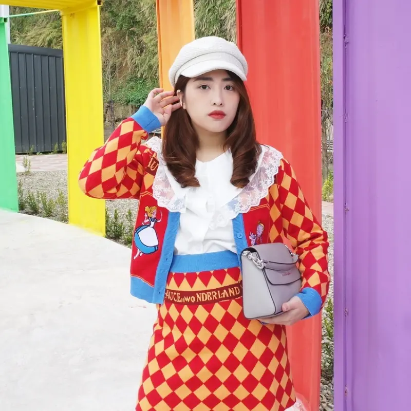 【景觀餐廳】新竹峨眉鄉,車聚私藏景點,貨櫃89咖啡廳,網美最愛,超好拍的彩虹走廊妳get了嗎?(附菜單)