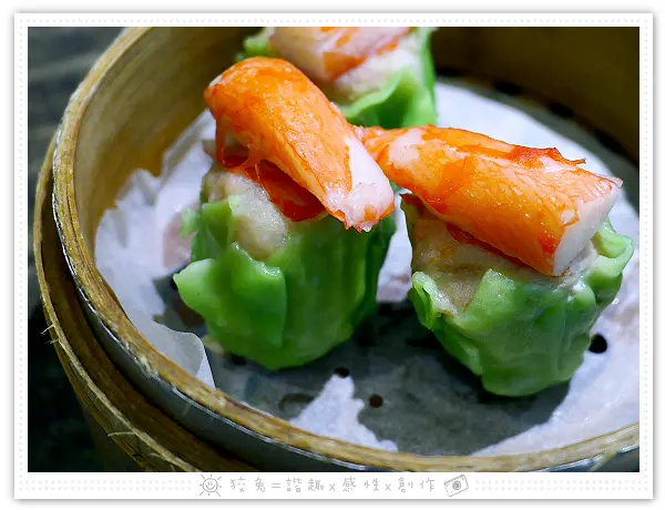 [高雄食記] 好正點港式飲茶~高雄港式飲茶吃到飽！80道精緻料理任點！烤鴨二吃、蒸籠點心、經典熱炒！當日壽星優惠！(新光三越高雄三多店)