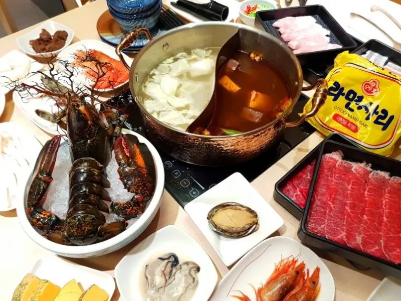 《高雄美食》潮之鍋物❤自助生鮮超市火鍋~消費滿1000龍蝦特價298元！！