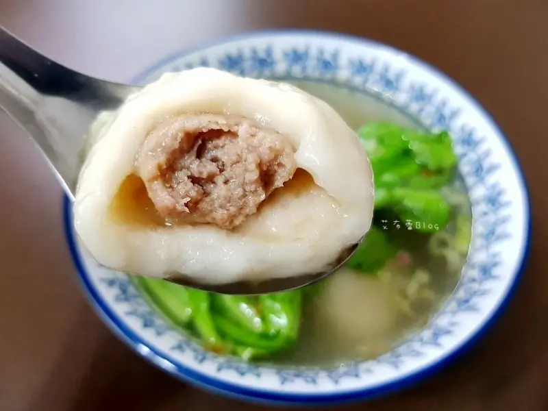 《高雄美食》永久八寶冰❤光華夜市美食~台式老甜點，圓仔湯、米糕粥...