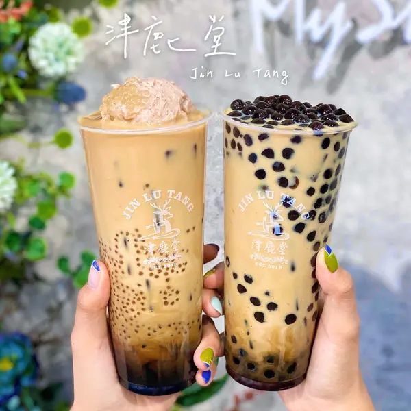 【台中x食記】津鹿堂。鄰近勤美商圈。銅板價30元起。肯啃鮮乳使用。 iTQi 國際美食獎得獎調茶師嚴選原片茶葉烘焙拼配。