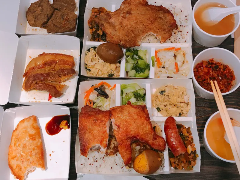 米樂拾穗雞腿便當專賣店  東區忠孝復興SOGO平價美食  東區便當推薦  現炸雞腿 古早味焢肉 健康紅藜麥飯