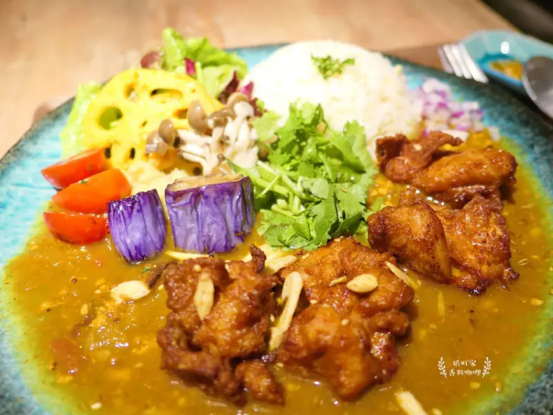 台北中山—稲町家香料咖哩｜無麩質大阪系印度香料咖哩 結合現碾香米的清爽滋味｜中山站、中山運動中心