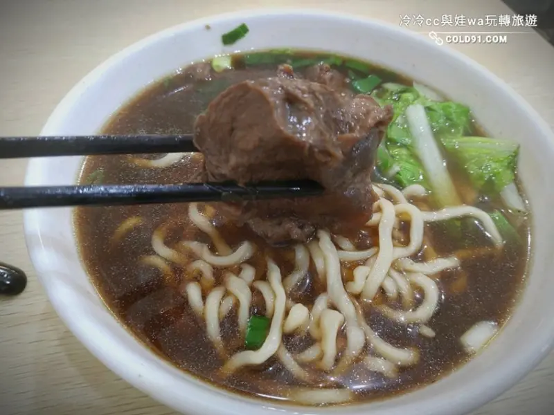 湖口美食】轉角廚房，居家紅燒牛肉麵美味登場！