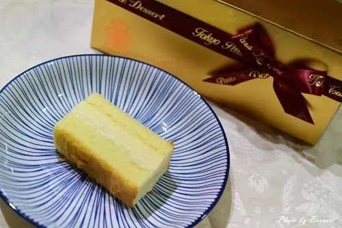 東京巴黎甜點~不加一滴水以鮮奶油及古早蛋製成超人氣彌月蛋糕
