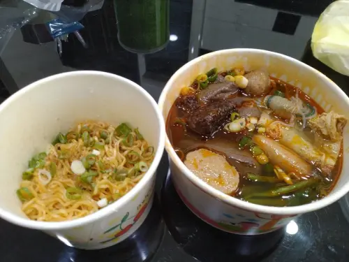 【大安區美食】雲麻集滷味家-愛吃麻辣燙與怕辣的人都可以大口享受的百元滷味套餐 @東吃東吃到處吃