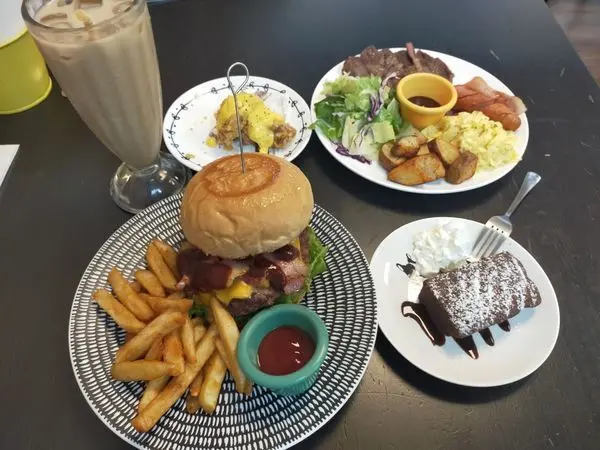 捷運行天宮站『中山區美食-馬李王早午餐』寵物友善餐廳/不限時早午餐-單品炸物一次通通滿足你的胃!!