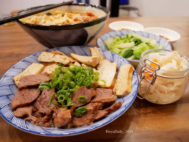 2020,  February │佬饕賦精緻麵舖 LAO TAO FU│走吧台北哪裡吃美食：士林區天母 饕客不可錯過 顛覆傳統家鄉味