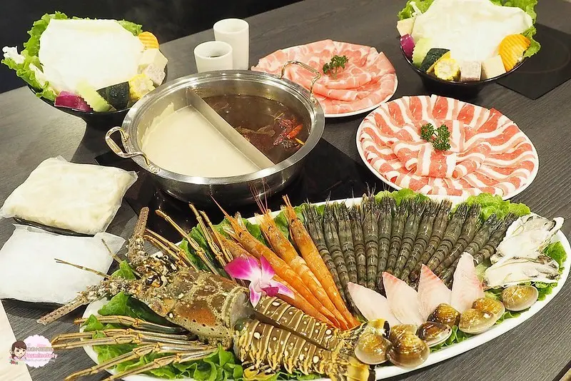 【高雄│三民】舞古賀鍋物專門店（天祥店）│超浮誇！痛風蝦爆海陸餐～打卡再送黑羽土雞肉盤（附菜單價位）