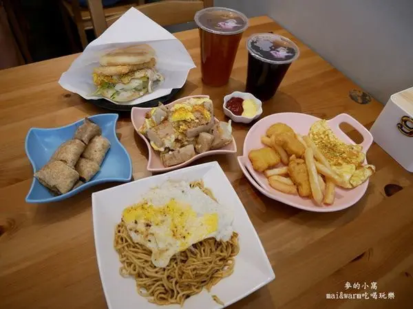 中壢美食｜中原商圈弘揚路幸福早午餐，餐點選擇多樣化、價格平價，環境明亮又舒適