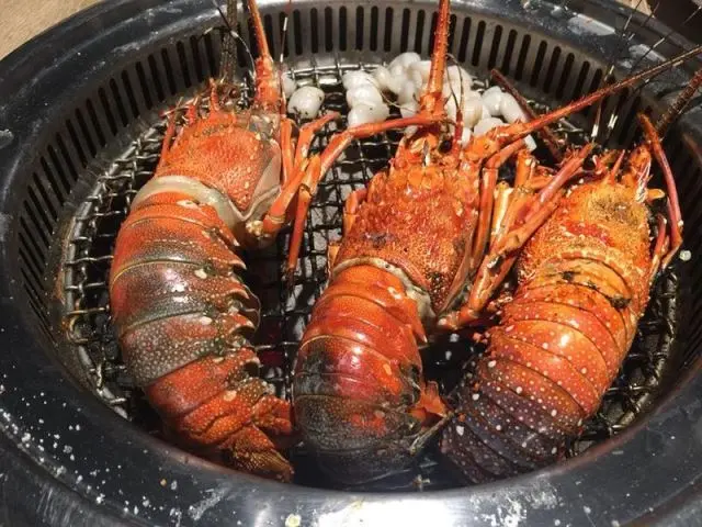 推一個！小琉球海鮮燒烤吃到飽海鮮餐廳