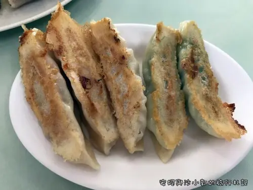 【花蓮早餐】八方龍鍋貼水餃專賣店  推薦有湯汁的好吃鍋貼
