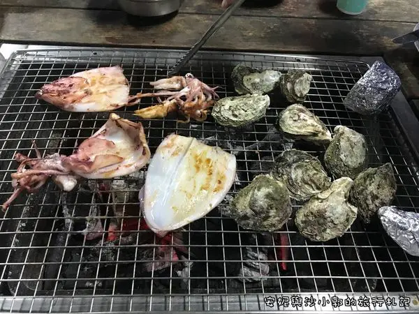 【澎湖燒烤】菜園情人碼頭BBQ  露天燒烤鮮蚵吃到飽  小卷新鮮好吃搭配解渴風茹茶