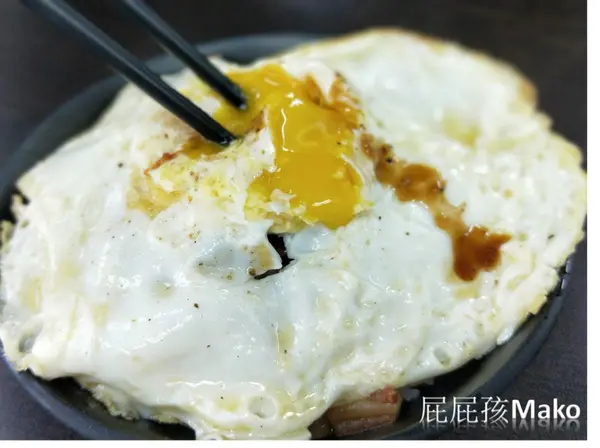 【花蓮_美食Food】下午沒休息的金黃滷肉飯_竹舍
