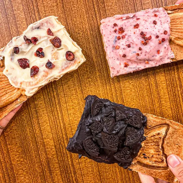 (台北中山地下街)鯛可頌中山快閃店 吸睛鯛魚燒造型可頌 繽紛脆限定商品 獨立包裝銅板價可口甜點 甜蜜巧克力多口味 早餐午茶良伴