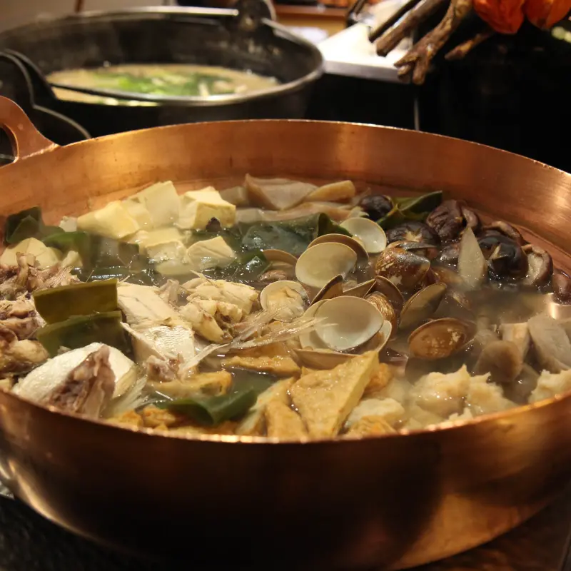 再冷也跟你吃個飯！台北君悅「彩」日本料理限定暖冬鍋物吃到飽！就是要給你最溫暖的情人節！