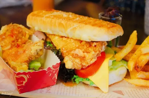 美食窩客 Ashley! 曾在「泰之初」