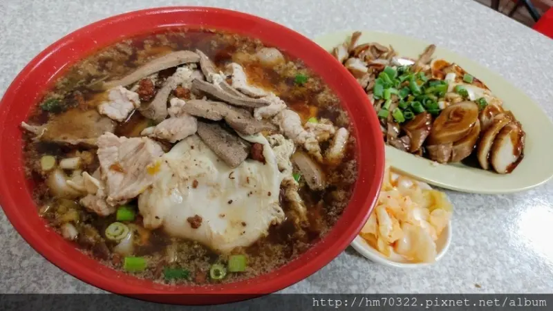 桃園美食米干「李燕雲南米干」 /美食窩客 大胖&小胖吃胖胖 提供